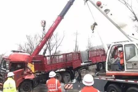 西长凤高速G22道路救援搭电收费标准|救援 汽车救援维修